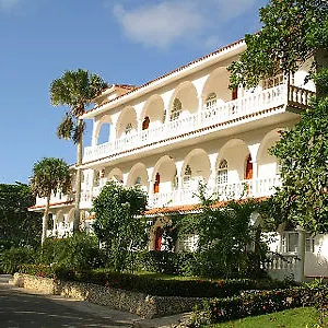 Hideaway Beach Hotel